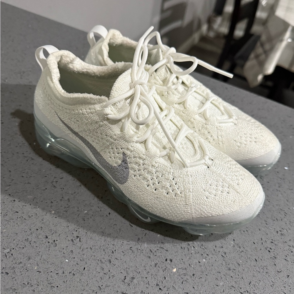 Nike Women's vapor max